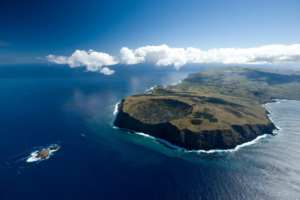 Easter Island Luxury Tours, Chile