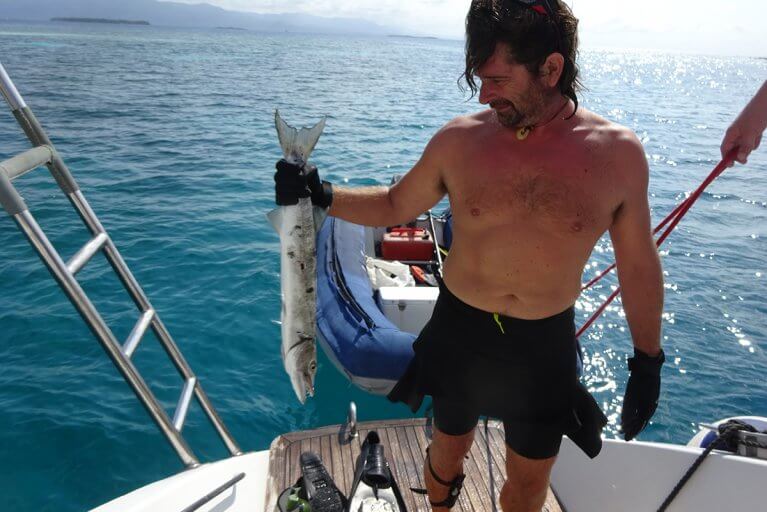 Fishing excursion in the San Blas Islands during a luxury tour of Panama