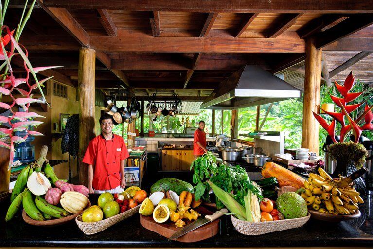 Enjoy fresh fruits during breakfast during a luxury vacatin in Costa Rica
