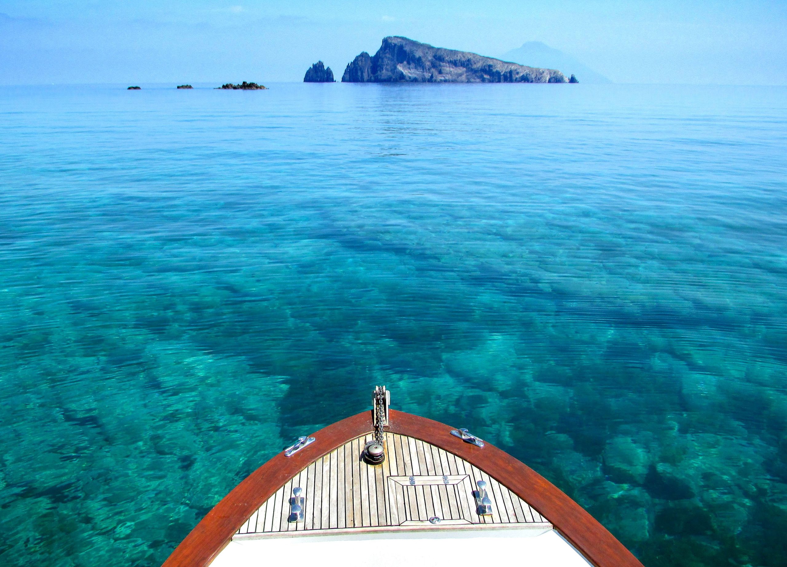Private boat trips in Sicily during luxury Italy tour