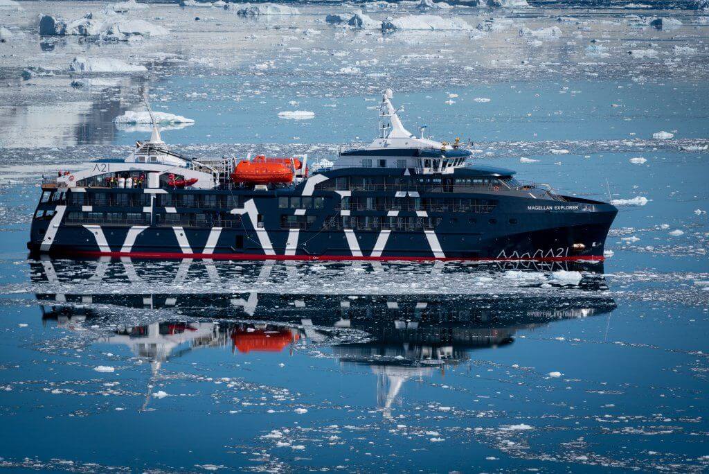 Antarctica Fly & Cruise Luxury Tours