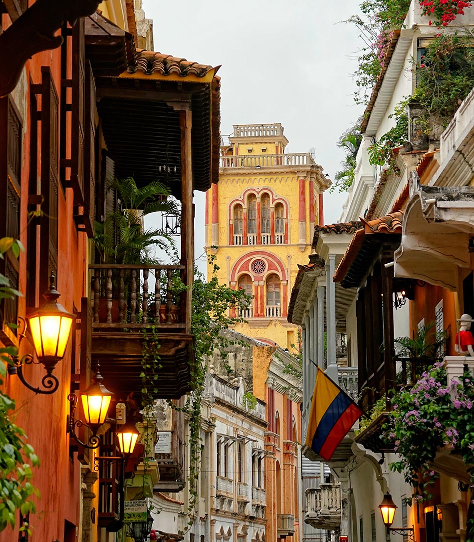 Charming colonial architecture in Cartagena's Old Town during a luxury tour of Colombia