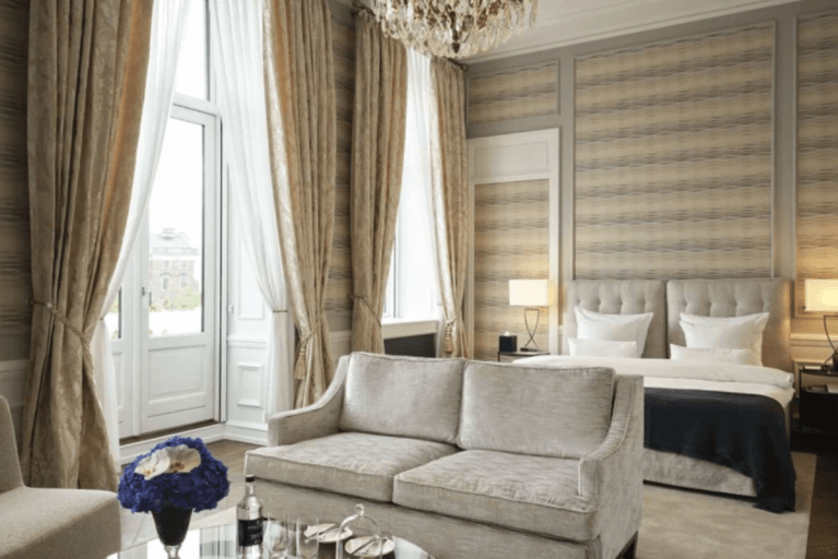 Luxury suite with lots of natural light in the Hotel D’Angleterre in Copenhagen in Denmark