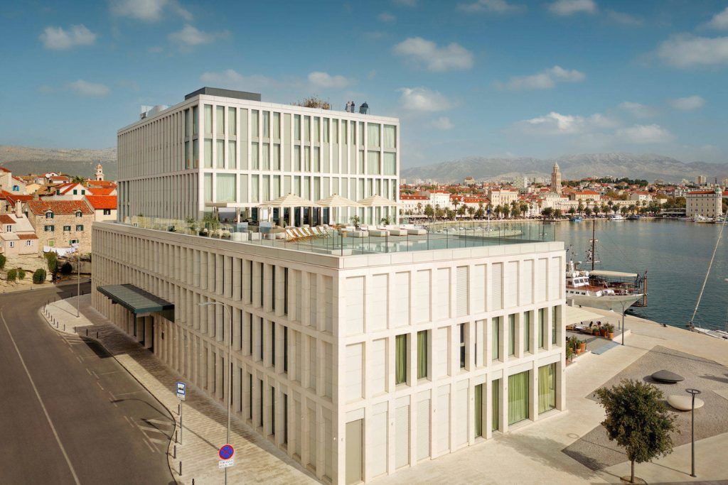 A view of the exterior of the Ambassador Hotel on Split.