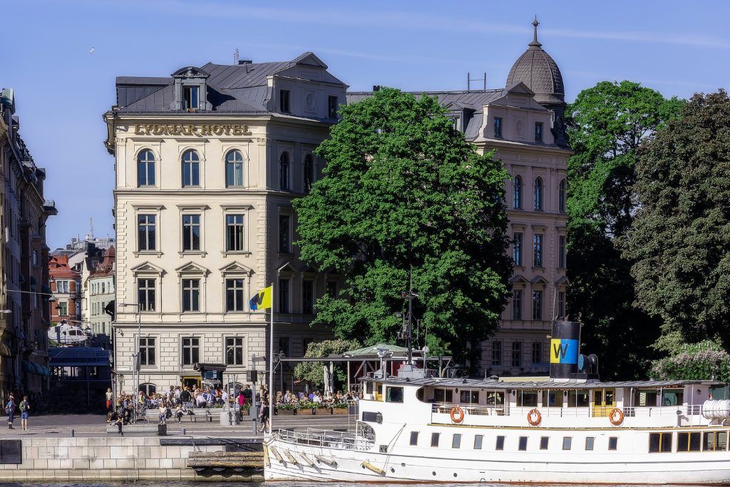 The exterior of the Lydmar Hotel.