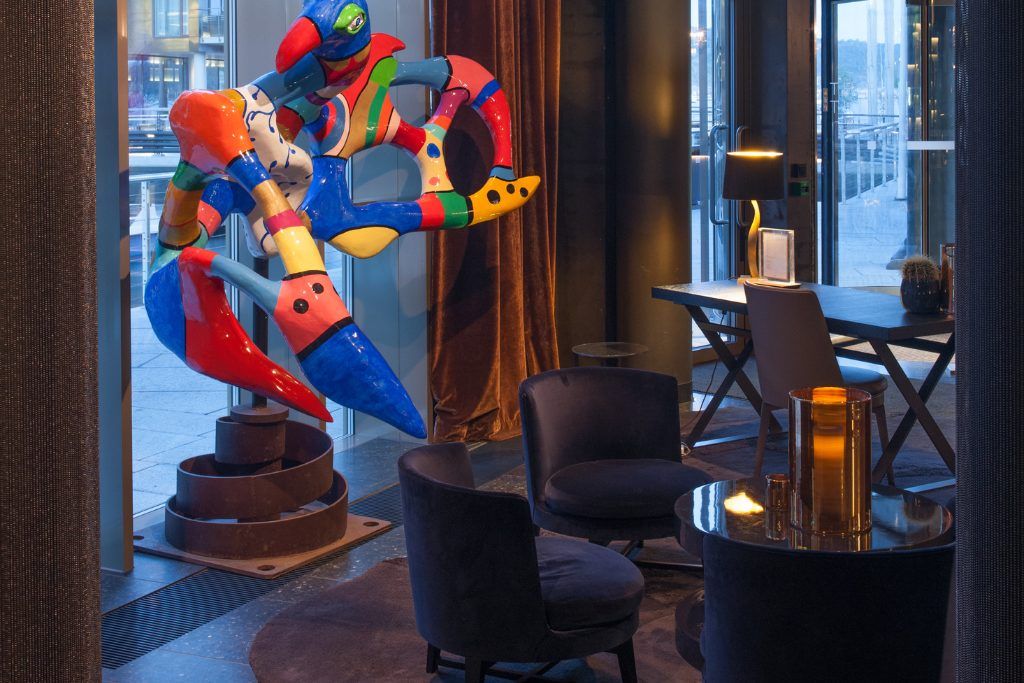 One of the statues in the lobby at The THIEF in Norway.