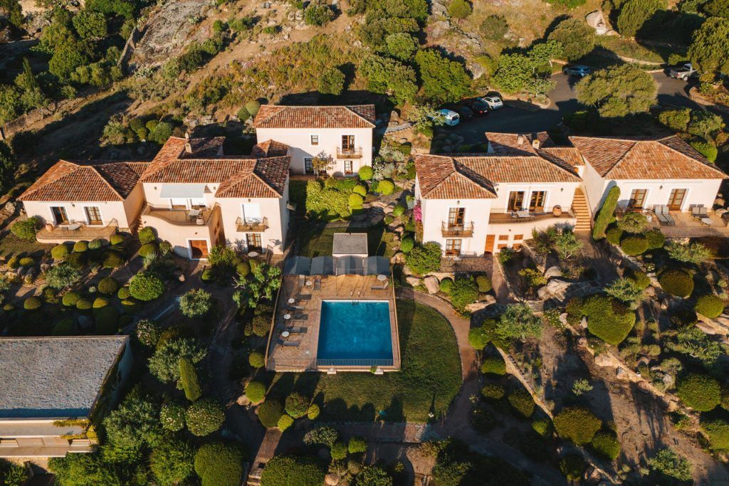 An exterior view of the estate at Hotel La Villa.