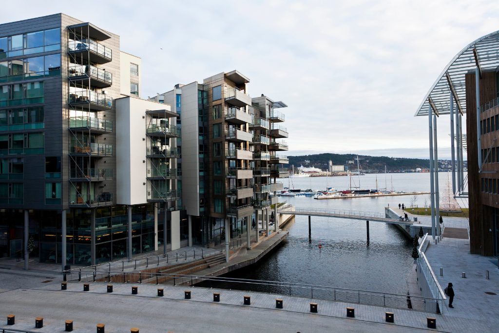 An exterior view of The THIEF and the island it sits on in Norway.