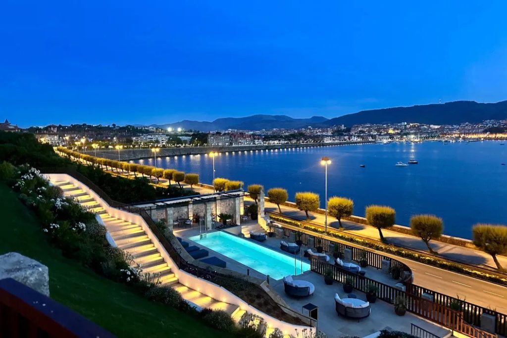 A nighttime view from the rooftop of Palacio Arriluce in Bilbao.