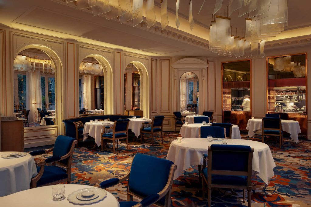 The dining room in the Ritz Paris.