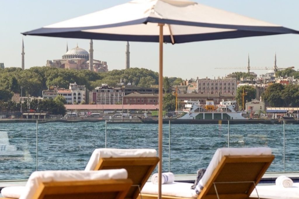 A view of the river from the sun deck of The Peninsula Hotel.