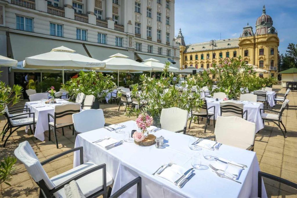 An outdoor dining area at Esplanade Zagreb.