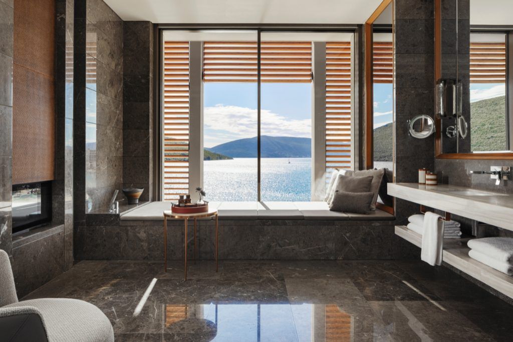 The bathtub overlooking the water at the One&Only Portonovi.