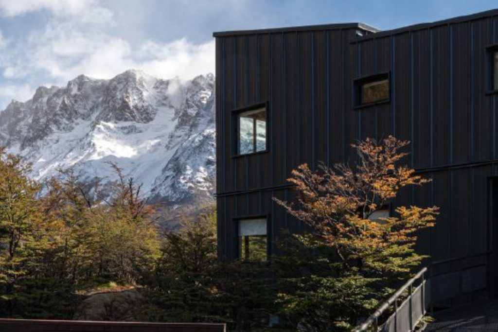 View of Explora El Chalten against the backdrop of Patagonian steppe