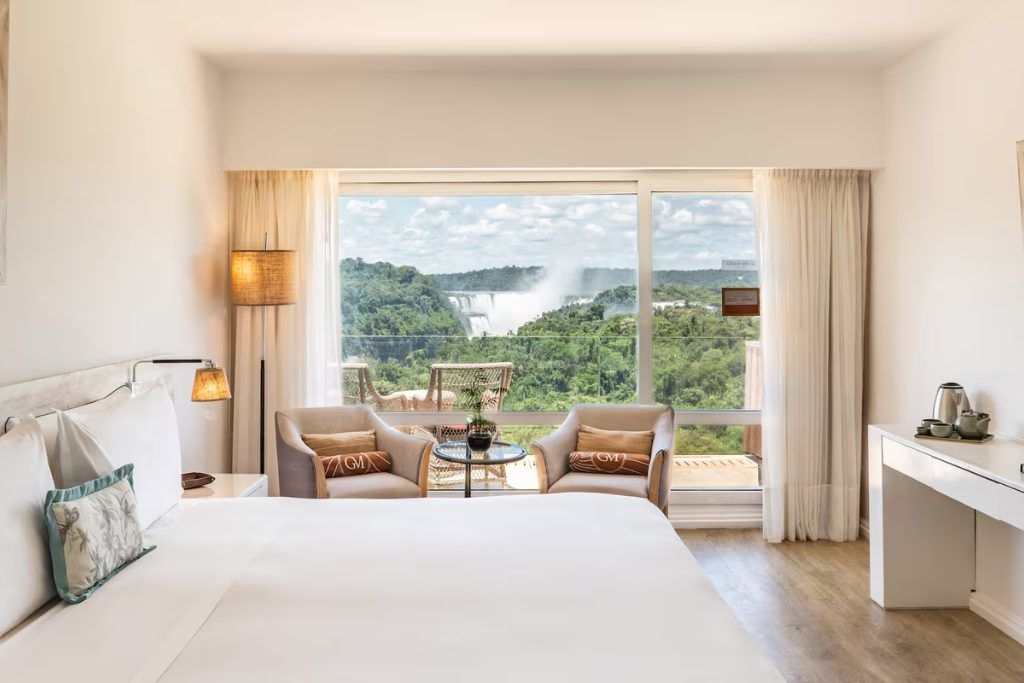 Luxury suite with view of Iguazu Falls at Gran Melia in Argentina