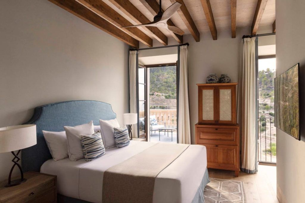 A deluxe sea view room at Hotel Son Bunyola in Mallorca.