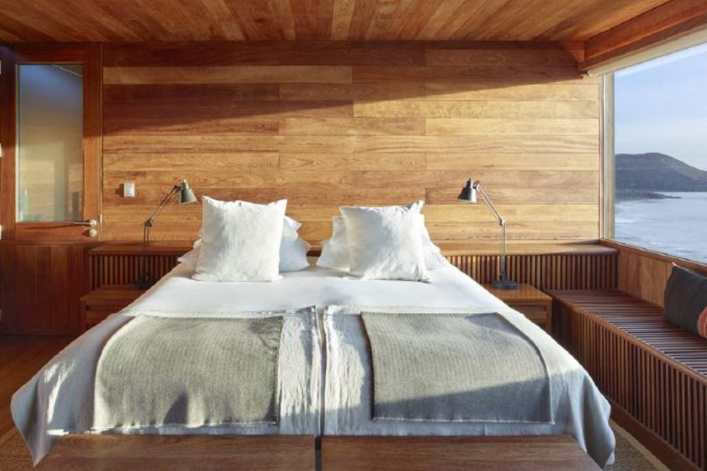 Luxury suite with view of Bolivia salt flats at Uyuni Lodge