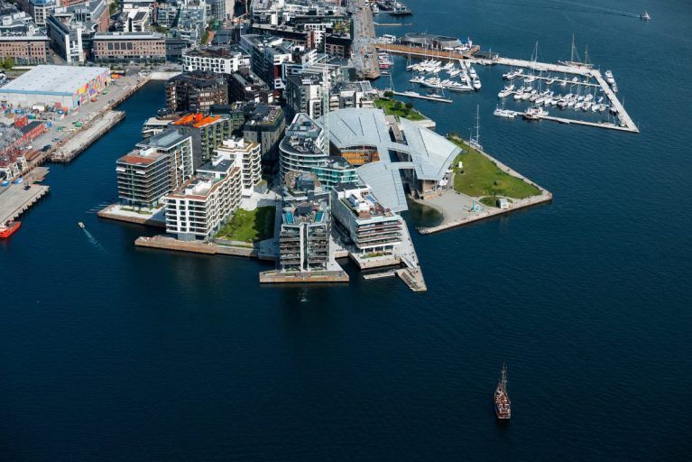 An aerial view of The THIEF hotel in Oslo.